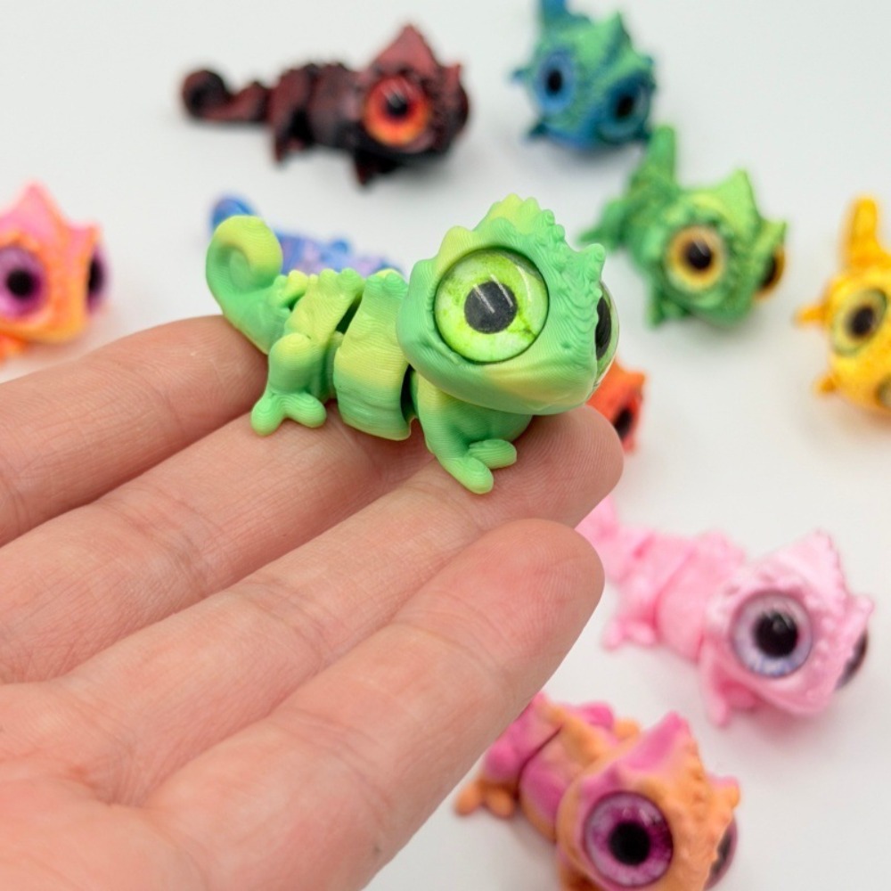 3D Printed Mini Chameleon Figu - огляд і ціна Model Kit Lizard