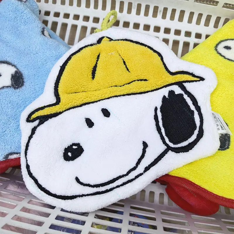 Cute Snoopy Hand Towel Anime A - огляд і ціна Model Kitchen Set Pvc