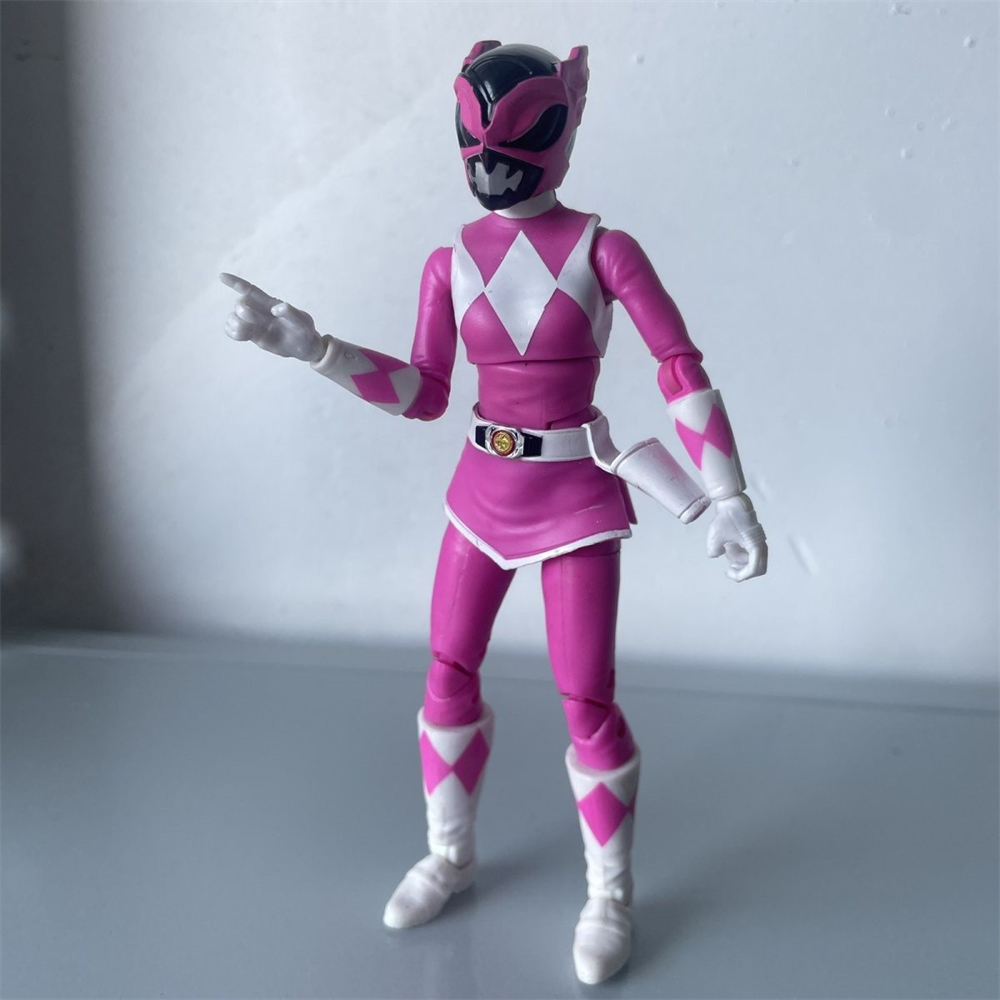 Hasbro Power Rangers Pink Rang - огляд і ціна Model Kit Power Rangers