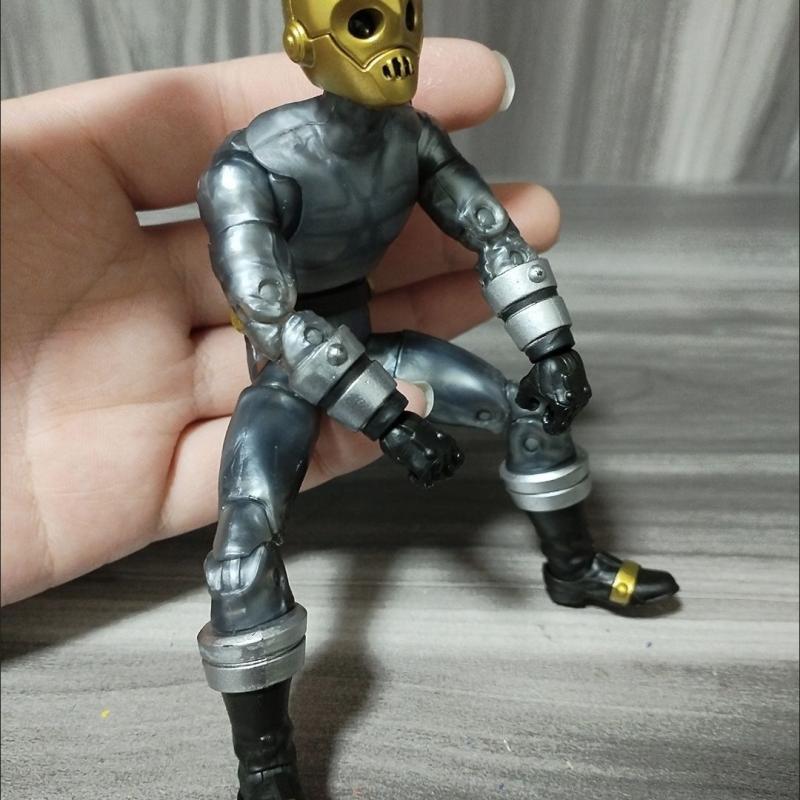 Hasbro Power Rangers Lightning - огляд і ціна Model Kit Power Rangers