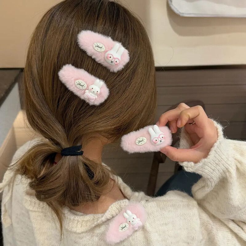New Miffy Hair Clip High Color - огляд і ціна Model Kit New